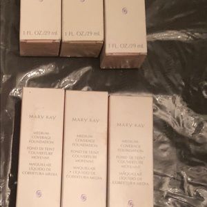 Foundation beige 304 and 400